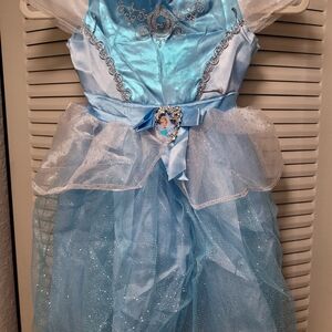 Disney Girls Cinderella Costume Dress w/Accessories New In Package 3T-4T